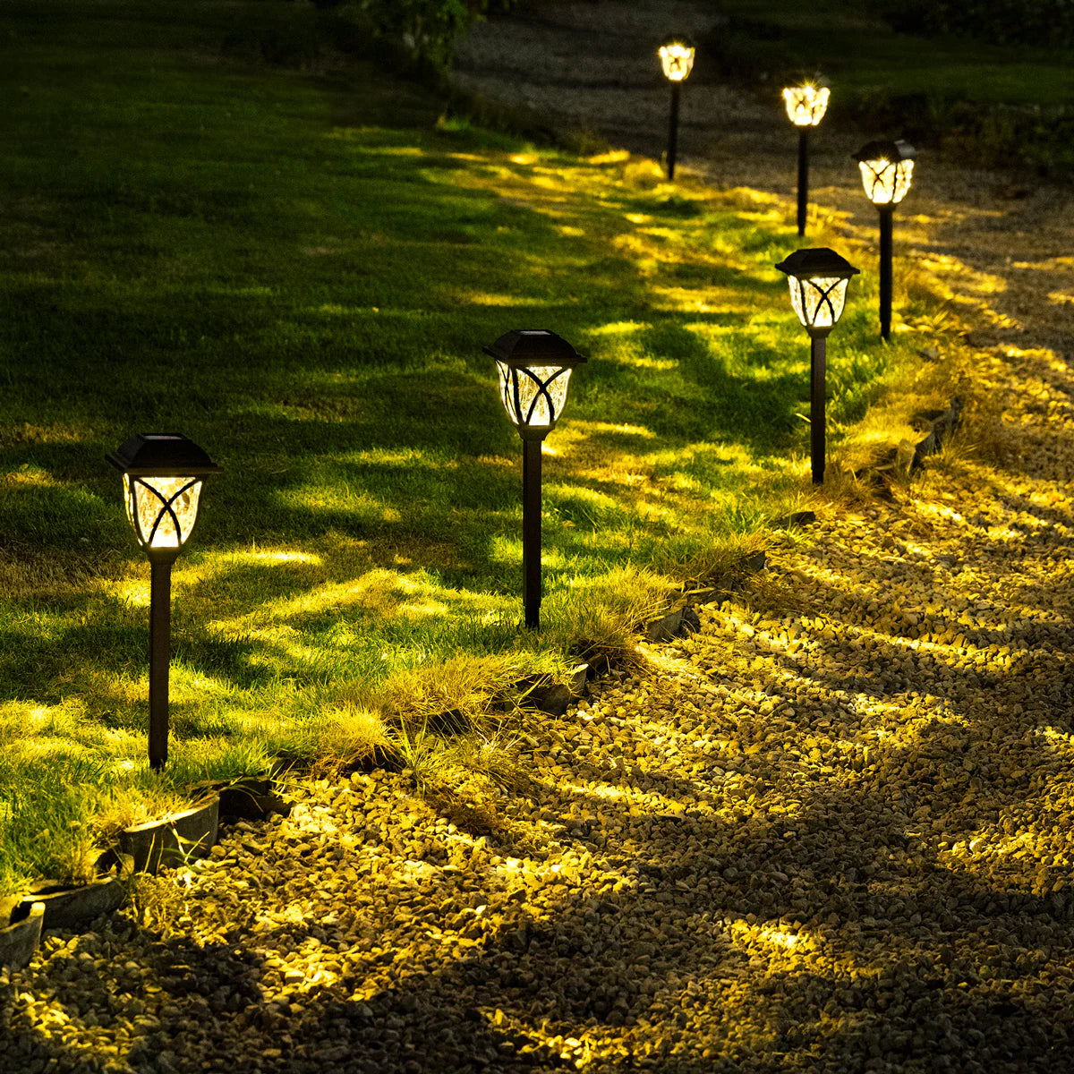 Gigalumi Hammered Solar Walkway Lights Set (6/8 Pack)