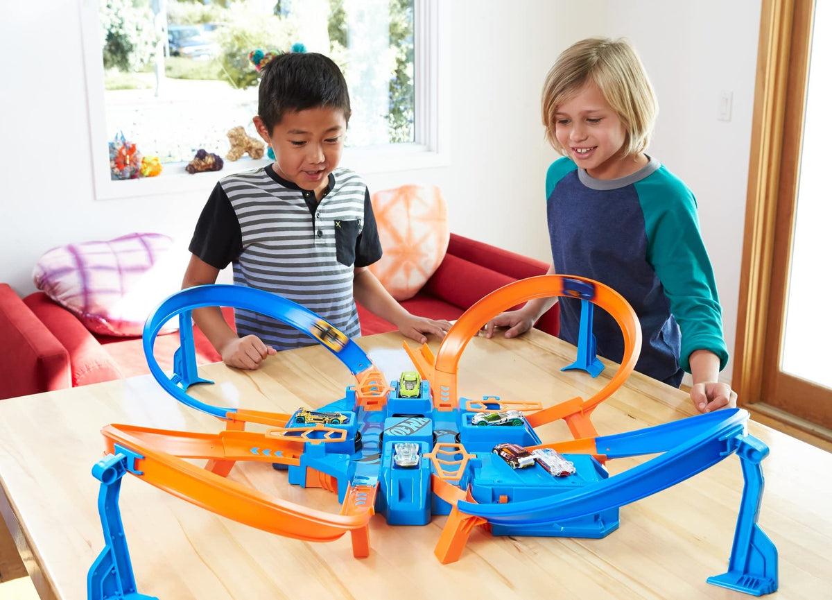 Criss Cross Racing Set