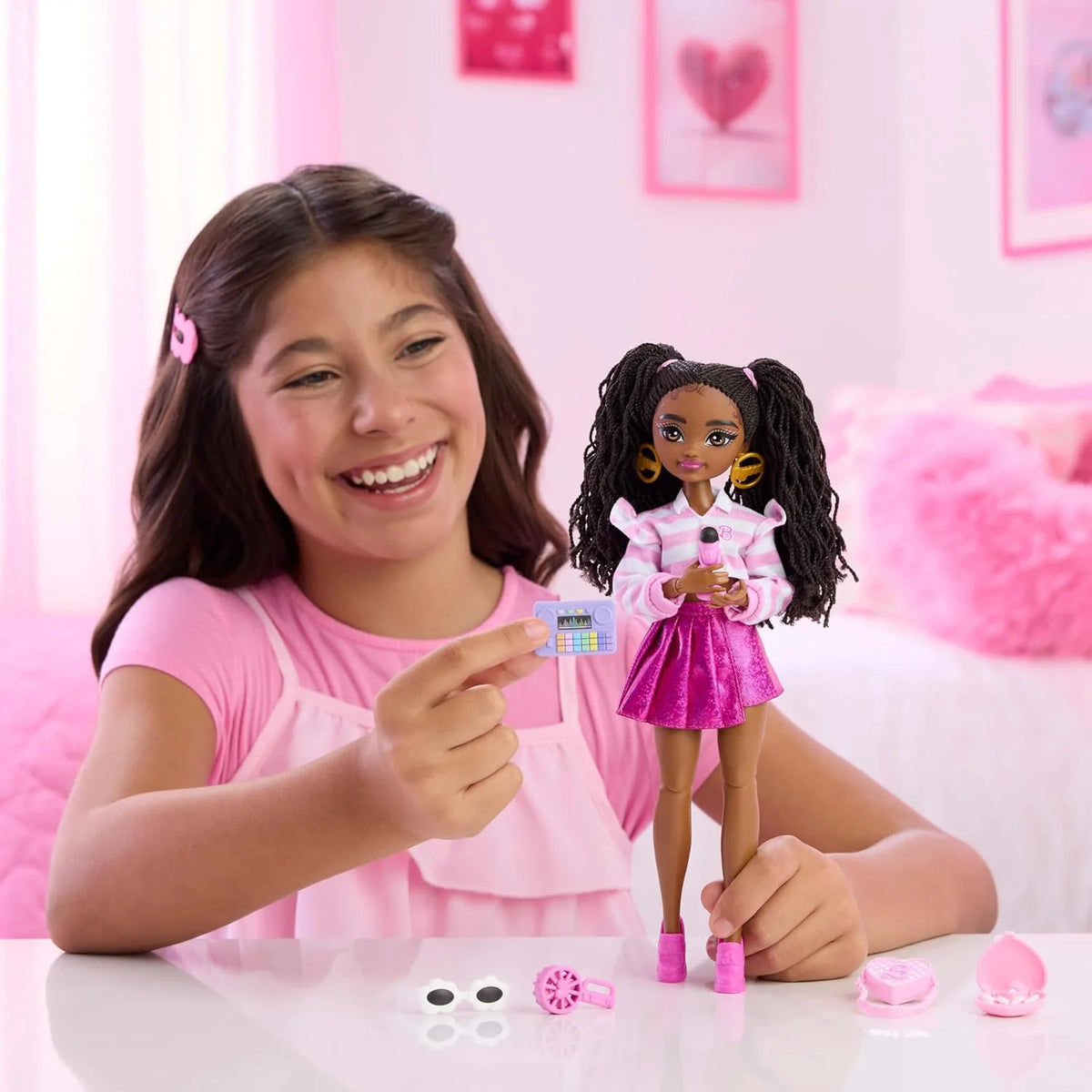 Dream Besties Brooklyn” Fashion Doll & Accessories, Posable with Brunette Hair & Dance-Themed Toy Pieces
