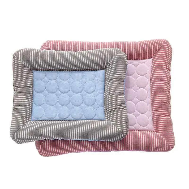 Cooling Pad Bed for Pets – Summer Ice Silk Mat