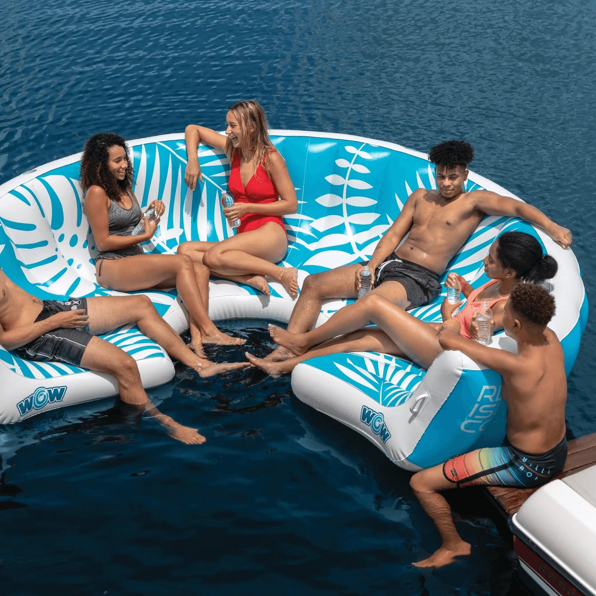 WOW Watersports Inflatable Lounging Resort Island for 6-8 People W Cup Holders